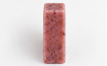 Organic Rose Soap – Gentle Hydration, Skin Softening & Romantic Floral Glow